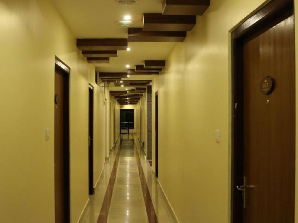 Mahadev Hotel Катманду Екстер'єр фото