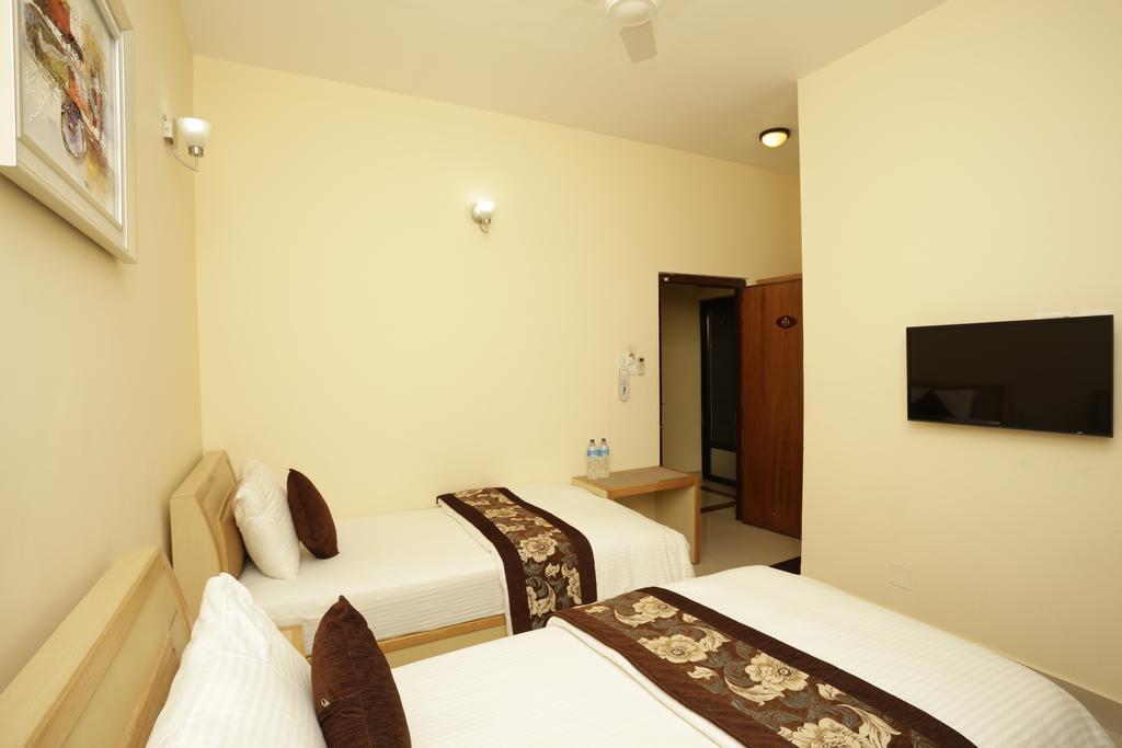 Mahadev Hotel Катманду Номер фото