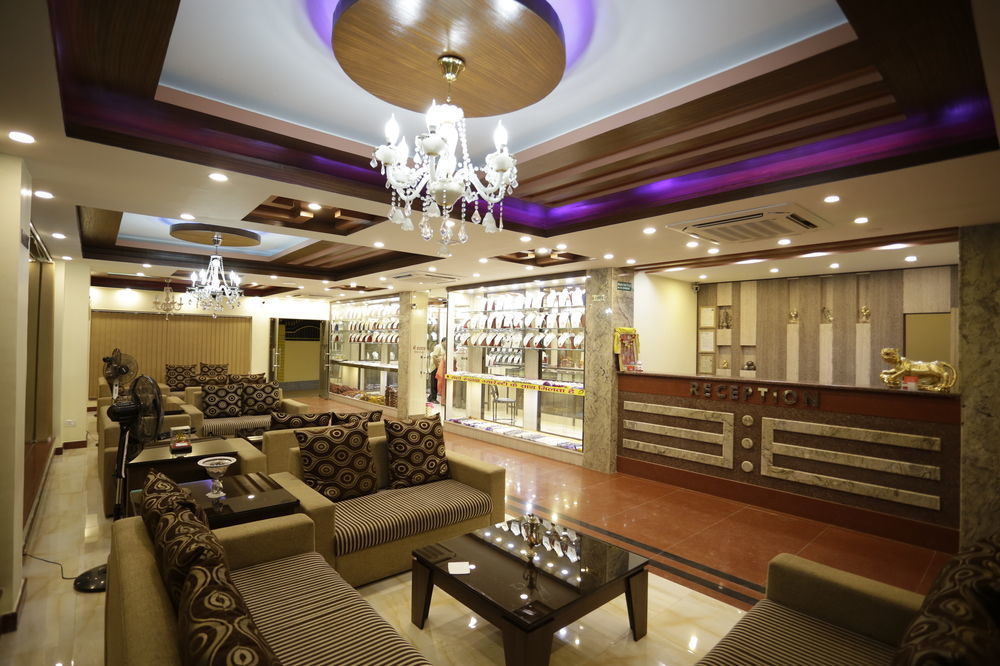 Mahadev Hotel Катманду Екстер'єр фото