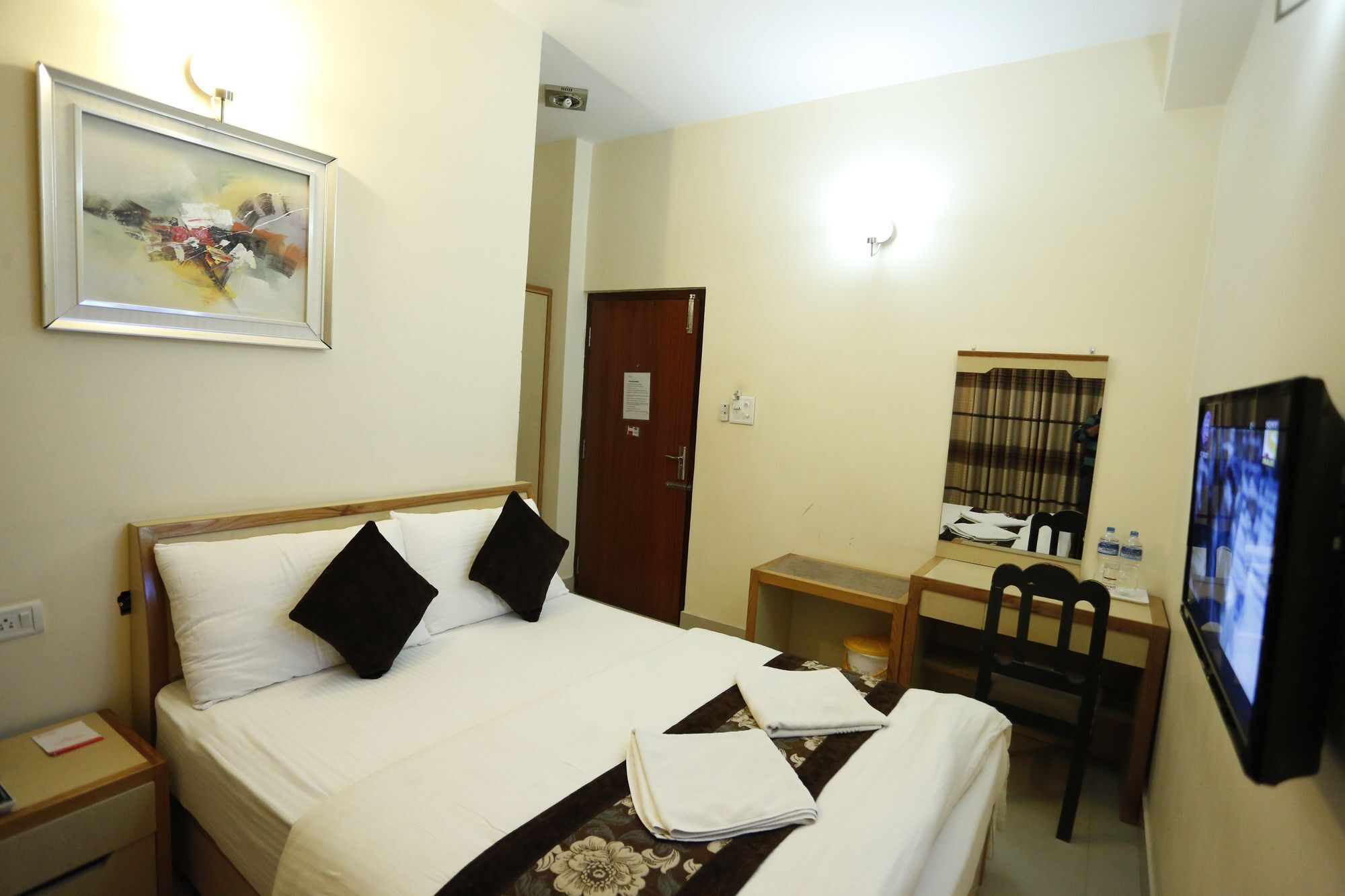 Mahadev Hotel Катманду Екстер'єр фото